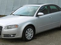 Używany Audi A4 Design 140 KM (102 kW) 2005 Srebrny Sedan/Limuzyna