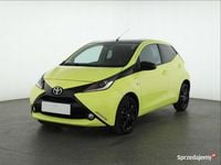 Używany Toyota Aygo 69 KM (50 kW) 2016 Żółty Hatchback