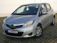 Używany Toyota Yaris 2013 Srebrny Hatchback