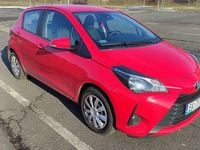 Używany Toyota Yaris Active 72 KM (52 kW) 2020 Czerwony Hatchback