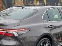 używany Toyota Camry VIII