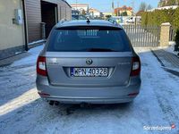 Używany Skoda Superb 140 KM (102 kW) 2013 Inny (metalik) Kombi