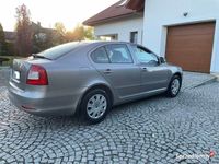 Używany Skoda Octavia Ambiente 122 KM (89 kW) 2010 Beżowy Sedan/Limuzyna