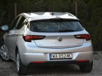 używany Opel Astra 4dm 125KM 2017r. 171 000km