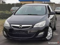Używany Opel Astra 2010 Czarny Hatchback