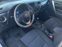 używany Toyota Auris 1.4 Diesel 2015