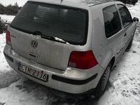 Używany VW Golf IV 1998 Srebrny Hatchback