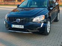 Używany Volvo XC60 2016 Czarny SUV
