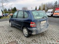 używany Renault Scénic 1.9 DCI 01r