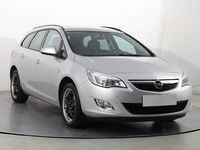 Używany Opel Astra 140 KM (102 kW) 2011 Srebrny Kombi