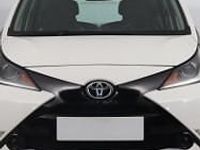 Używany Toyota Aygo 69 KM (50 kW) 2017 Biały Hatchback