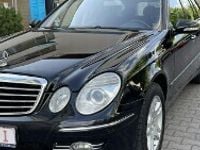 Używany Mercedes 280 190 KM (139 kW) 2009 Czarny Sedan/Limuzyna