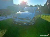 Używany VW Golf VII 2018 Srebrny Sedan/Limuzyna