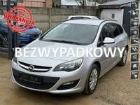 Używany Opel Astra 110 KM (80 kW) 2014 Srebrny Kombi