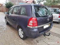 używany Opel Zafira 1.6 ECOFLEX Family 2009