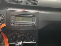 Używany VW Passat 2005 Srebrny Sedan/Limuzyna