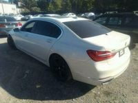 Używany BMW 750 2016 Biały Sedan/Limuzyna