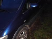używany Opel Zafira 2.0 dti świeży przegląd i ubezpieczenie