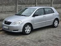Używany Toyota Corolla 110 KM (80 kW) 2002 Srebrny (metalik) Hatchback