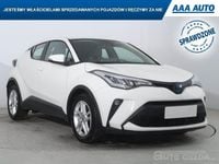 Używany Toyota C-HR 122 KM (89 kW) 2022 Biały SUV