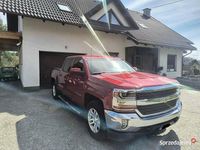 Używany Chevrolet Silverado 2018 Wiśniowy Pickup