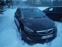 Używany Opel Astra 2011 Czarny Hatchback