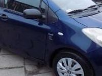 używany Toyota Yaris II