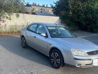 Używany Ford Mondeo 2002 Srebrny Sedan/Limuzyna