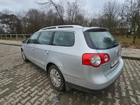 Używany VW Passat 105 KM (77 kW) 2007 Srebrny Kombi