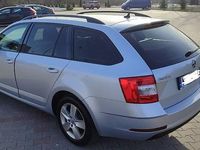 Używany Skoda Octavia 2019 Srebrny Kombi