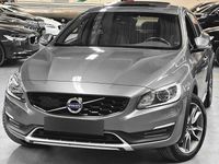 Używany Volvo S60 215 KM (158 kW) 2018 Szary Sedan/Limuzyna