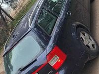 Używany Audi A4 130 KM (95 kW) 2002 Granatowy Kombi