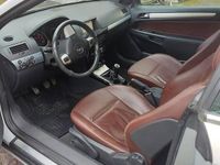 używany Opel Astra Twin Top