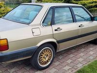 używany Audi 80 80 B2 1,8 B 90KM 1986 złoty idealny okazja zamianaB2 1,8 B 90KM 1986 złoty idealny okazja zamiana