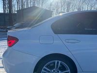 używany BMW 330 F30 i M Pakiet xDrive 2017r M-Pakiet