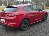 używany Alfa Romeo Stelvio 2dm 280KM 2017r. 85 000km