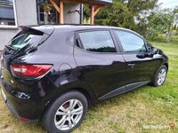 Używany Renault Clio IV 90 KM (66 kW) 2014 Czarny Sedan/Limuzyna