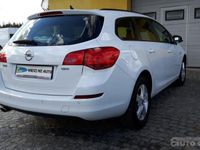 Używany Opel Astra 165 KM (121 kW) 2012 Biały