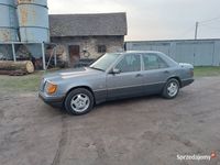 używany Mercedes E300 W124 D