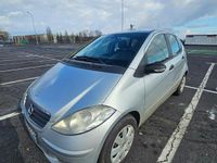 Używany Mercedes A150 95 KM (69 kW) 2006 Srebrny Hatchback