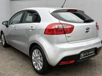 używany Kia Rio 1.2dm 86KM 2012r. 56 133km