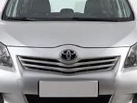 Używany Toyota Verso 126 KM (92 kW) 2009 Srebrny Minivan