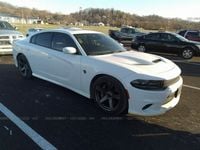 Używany Dodge Charger 707 KM (519 kW) 2018 Biały Sedan/Limuzyna