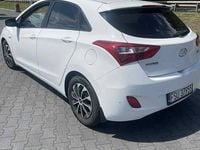 Używany Hyundai i30 2017 Biały Hatchback