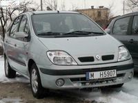 Używany Renault Scénic 110 KM (80 kW) 2000 Srebrny (metalik) Minivan