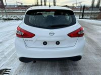 Używany Nissan Pulsar 117 KM (86 kW) 2015 Biały Hatchback