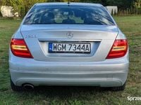 Używany Mercedes C200 2011 Srebrny Sedan/Limuzyna