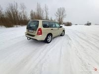 Używany Subaru Forester 2002 Złoty SUV