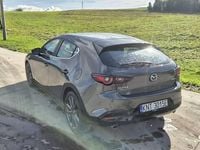 Używany Mazda 3 2023 Grafitowy Hatchback