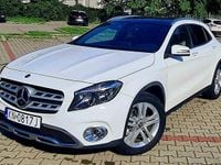 Używany Mercedes GLA250 211 KM (155 kW) 2018 Biały SUV